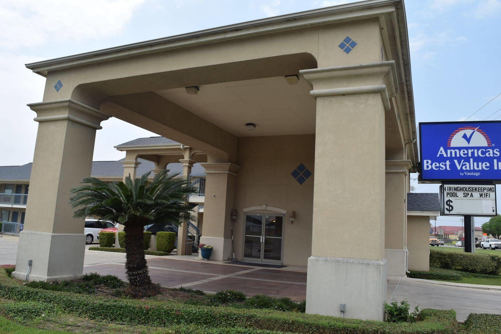 Travelodge By Wyndham New Braunfels Exteriör bild