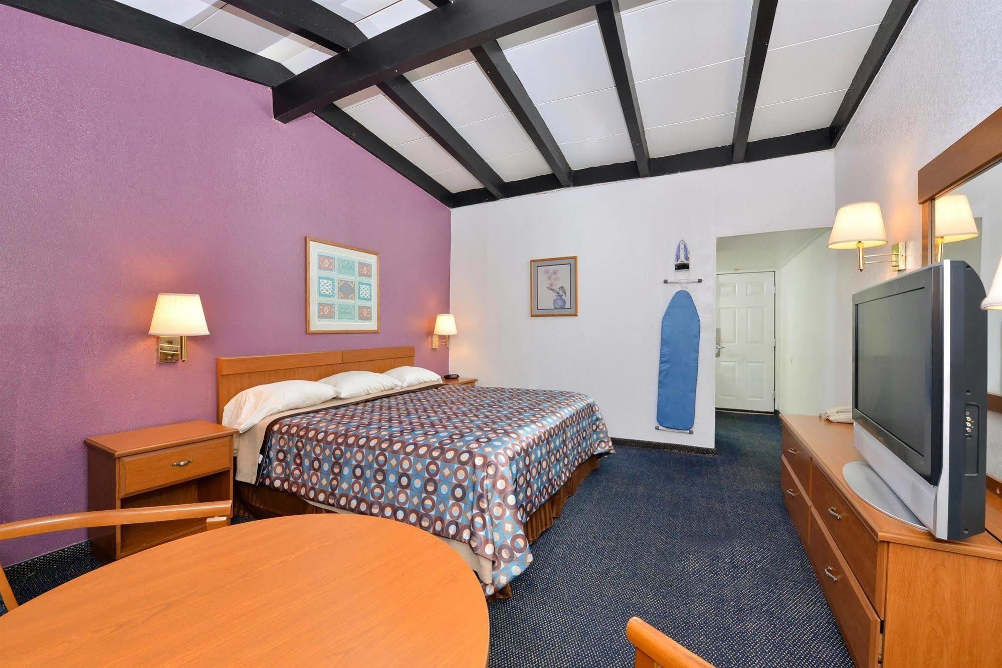 Travelodge By Wyndham New Braunfels Exteriör bild